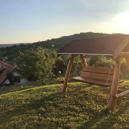 Holiday home Kikapcsol-lak